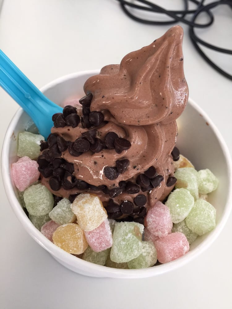 YOGEN FRUZ CLOSED Updated August 2024 33 Photos & 102 Reviews