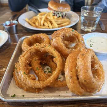 Table on 6th - Onion Rings - Burgers Near Me - Bentonville, Arkansas Table on 6th - Onion Rings - Burgers Near Me - Bentonville, Arkansas