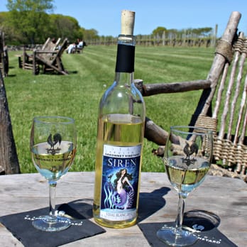 Sakonnet Vineyard - Wineries Near Me - Little Compton, Rhode Island Sakonnet Vineyard - Wineries Near Me - Little Compton, Rhode Island
