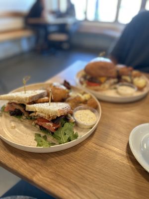 Breakaway Cafe by null