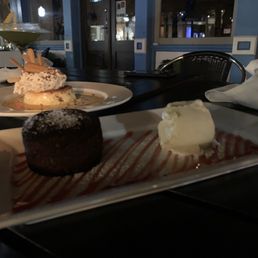 Molten Chocolate Cake Molten Chocolate Cake