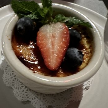 Pescado - Crème brulee - American Near Me - Rosemary Beach, Florida