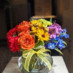 Vogt's Flowers - Flint - Arrangement by Vogt's Flowers