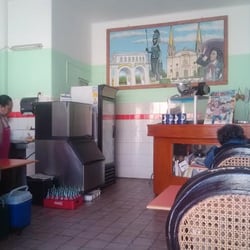 Cafetería y Raspados Sin Nombre