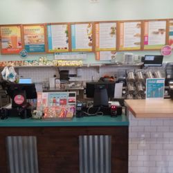 Tropical Smoothie Cafe - Front counter