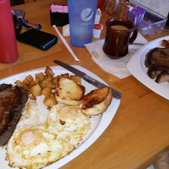Foxy's Cafe - Prime Rib Breakfast - Pizza Near Me - Treasure Island, Florida Foxy's Cafe - Prime Rib Breakfast - Pizza Near Me - Treasure Island, Florida