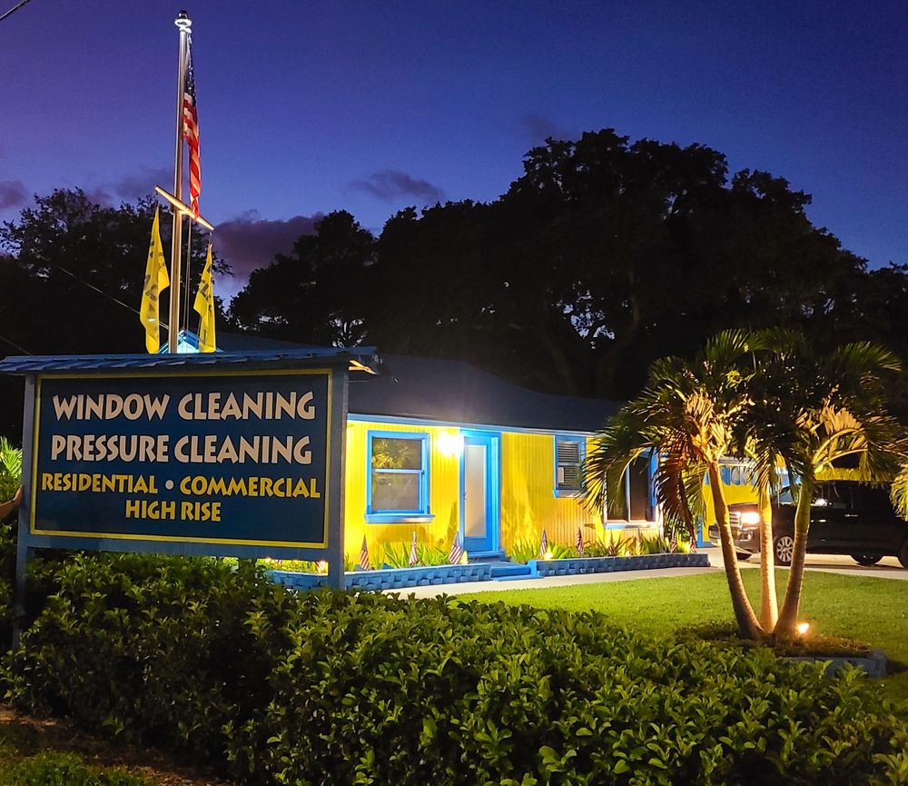 FINICKY WINDOW CLEANING Updated August 2024 1100 New York Ave