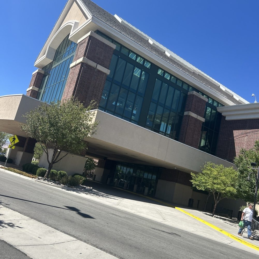 Scheels - Fromt of the building wow - Sports Wear Near Me - Sparks, Nevada Scheels - Fromt of the building wow - Sports Wear Near Me - Sparks, Nevada