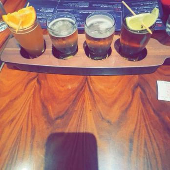 Gordon Ramsay Burger Las Vegas - Alcohol drinks - Burgers Near Me - Las Vegas, Nevada Gordon Ramsay Burger Las Vegas - Alcohol drinks - Burgers Near Me - Las Vegas, Nevada
