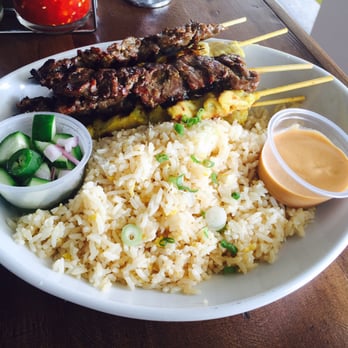 Bowl Thai - Don't let it fool you. The rice was bland and chicken dry. This gave me food poisoning. - Thai Near Me - Gardena, California