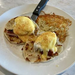 Village Inn