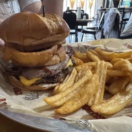 Swamp Donkey Burger