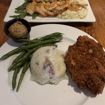 Ale House 1890 - Pecan chicken, bourbon butter shrimp - American Near Me - Lancaster, Ohio Ale House 1890 - Pecan chicken, bourbon butter shrimp - American Near Me - Lancaster, Ohio