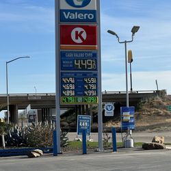 Valero - Fuel pricing