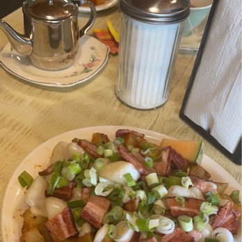 New Hall Diner - Pigs on the Lay w/ Root Veggies dish in the top corner - Diners Near Me - Hall, New York