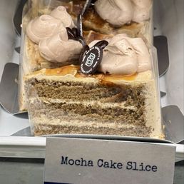 Mocha Cake Slice