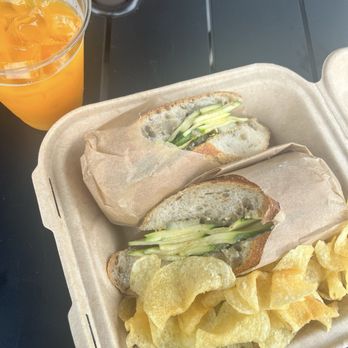 Sixby - Squash sandwich Turmeric tonic - Cafes Near Me - Savannah, Georgia