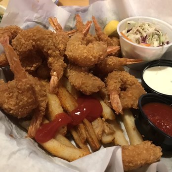 Bubba Gump Shrimp - $20 for 20 shrimps; coleslaw was not even cold! - Seafood Near Me - Long Beach, California