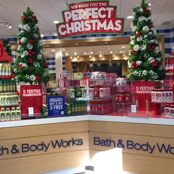 Bath & Body Works - First thing you see when entering - Cosmetics & Beauty Supply Near Me - Kahului, Hawaii