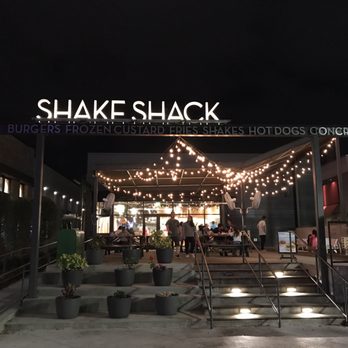 Shake Shack I-Drive - There she is! In all her glory~~~ - Ice Cream & Frozen Yogurt Near Me - Orlando, Florida Shake Shack I-Drive - There she is! In all her glory~~~ - Ice Cream & Frozen Yogurt Near Me - Orlando, Florida