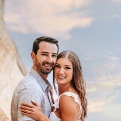 Mobile Beauty Team - Engagement photos, makeup by Starr Kiana, photo by Ashley Durham Photography