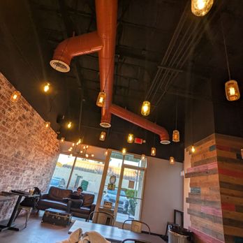 Cafe 86 - Cafes Near Me - Northridge, California