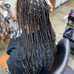 Salon Sapphire