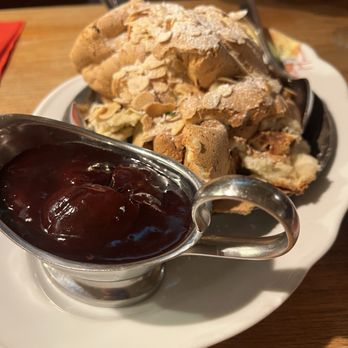 Dicker Mann - Kaiserschmarren in Reindl - German Near Me - Regensburg, BY