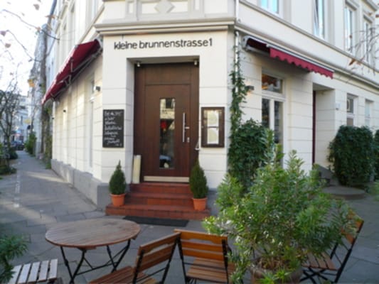 Kleine Brunnenstrasse 1 by null