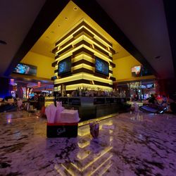 Mingle Bar - Bar