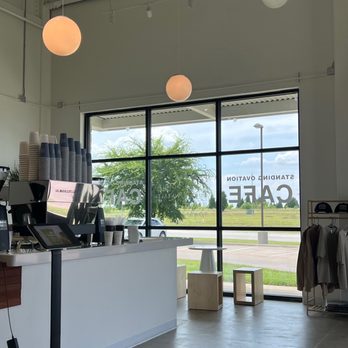Standing Ovation Cafe - interior - Coffee & Tea Near Me - Sunnyvale, Texas Standing Ovation Cafe - interior - Coffee & Tea Near Me - Sunnyvale, Texas