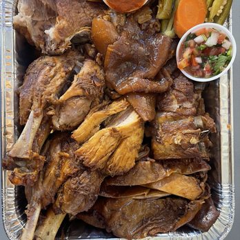 Carnitas Los 2 Compadres - Food Trucks Near Me - Oklahoma City, Oklahoma Carnitas Los 2 Compadres - Food Trucks Near Me - Oklahoma City, Oklahoma