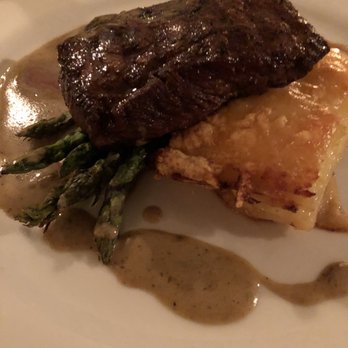 Stone Creek Bistro - Flat iron steak - New American Near Me - Blue Jay, California Stone Creek Bistro - Flat iron steak - New American Near Me - Blue Jay, California