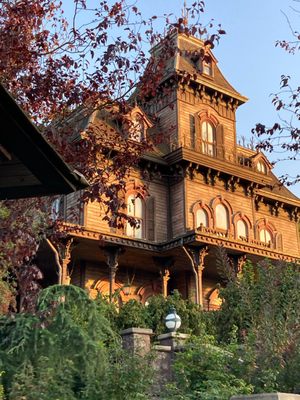 Phantom Manor by null