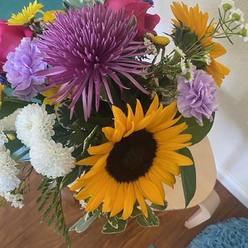Pleasant Hill Florist - Deal of the Day (birthday) - Florists Near Me - Pleasant Hill, California Pleasant Hill Florist - Deal of the Day (birthday) - Florists Near Me - Pleasant Hill, California