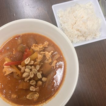 Suphan Thai Cuisine - Pineapple curry - Thai Near Me - Virginia Beach, Virginia Suphan Thai Cuisine - Pineapple curry - Thai Near Me - Virginia Beach, Virginia