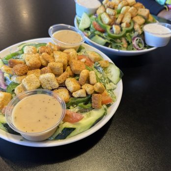 Da Boyz Original Pizza & Pasta - Large salad - Italian Near Me - Murrieta, California Da Boyz Original Pizza & Pasta - Large salad - Italian Near Me - Murrieta, California