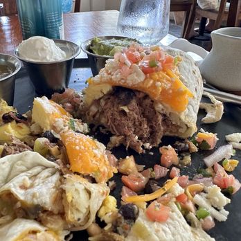 La Hiki - Breakfast burrito with beef - Breakfast & Brunch Near Me - Kapolei, Hawaii La Hiki - Breakfast burrito with beef - Breakfast & Brunch Near Me - Kapolei, Hawaii