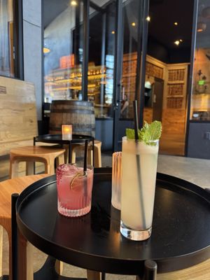 Wolf & Crane Bar by null