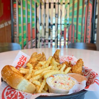 Raising Cane’s - Box Combo - Fast Food Near Me - Santa Ana, California Raising Cane’s - Box Combo - Fast Food Near Me - Santa Ana, California