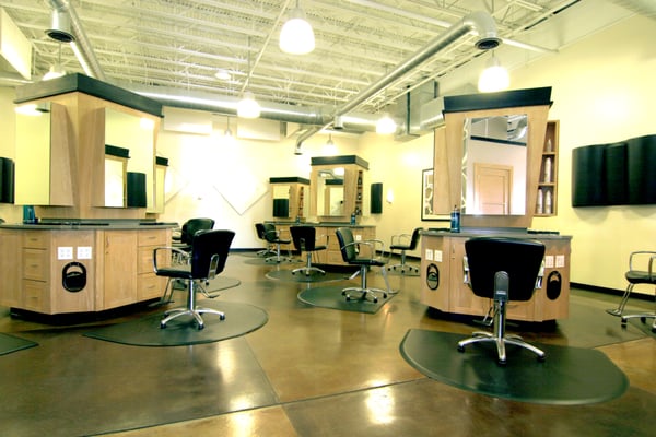 Design 1 Salon Spa - Grandville