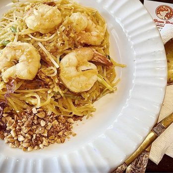 Siam Star Asian Express - Thai Authentic - Pad Thai Lunch - Thai Near Me - Carmel, Indiana Siam Star Asian Express - Thai Authentic - Pad Thai Lunch - Thai Near Me - Carmel, Indiana