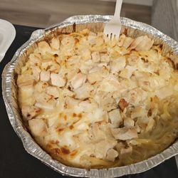 Garbonzo's Pizza - Chicken Alfredo Pasta