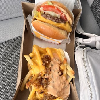 In-N-Out Burger - Cheeseburger and animal style fries - Fast Food Near Me - Aurora, Colorado In-N-Out Burger - Cheeseburger and animal style fries - Fast Food Near Me - Aurora, Colorado