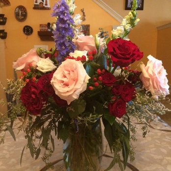 Lacy's Florist - Florists Near Me - Orange, Virginia