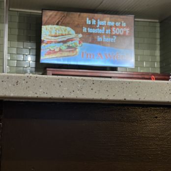Potbelly - Yes, 500 degrees. It was nice and toasty inside the shop too. - Sandwiches Near Me - Chicago, Illinois Potbelly - Yes, 500 degrees. It was nice and toasty inside the shop too. - Sandwiches Near Me - Chicago, Illinois