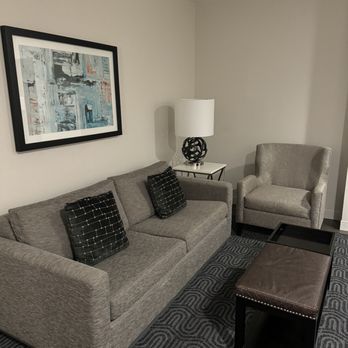 Embassy Suites by Hilton Amarillo Downtown - Living space - Hotels Near Me - Amarillo, Texas Embassy Suites by Hilton Amarillo Downtown - Living space - Hotels Near Me - Amarillo, Texas