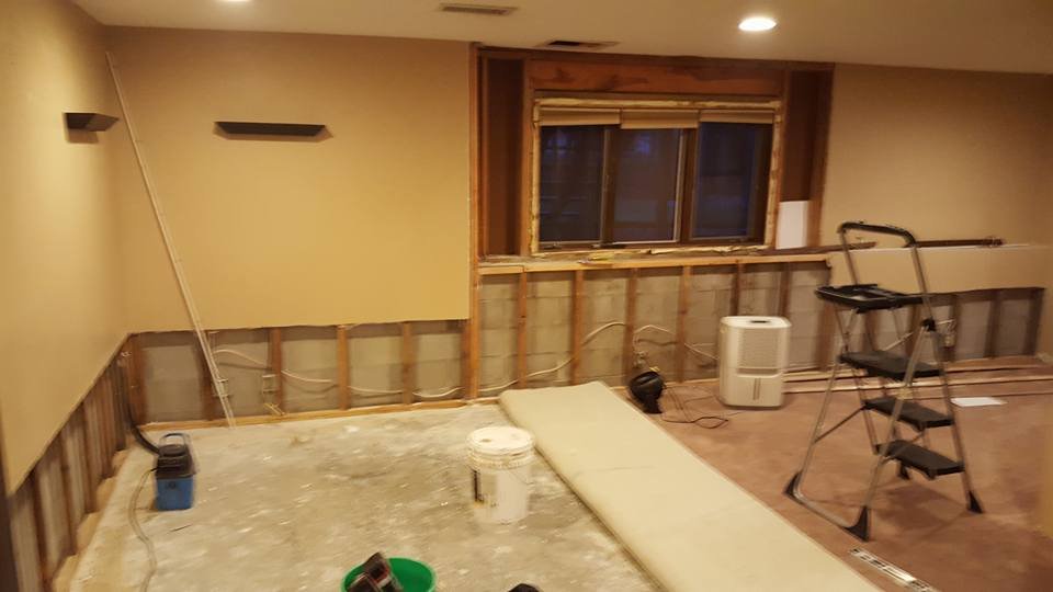 Slide of Paris Home Maintenance