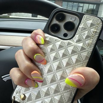OMG Nails - Dip stilettos by Tri. Nail design by Trinny. - Nail Salons Near Me - West Des Moines, Iowa