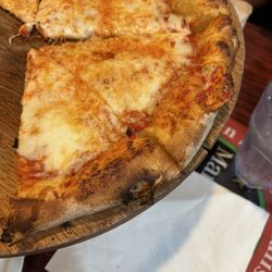 Mamma Mia Italiano Restaurante - Cheese pizza